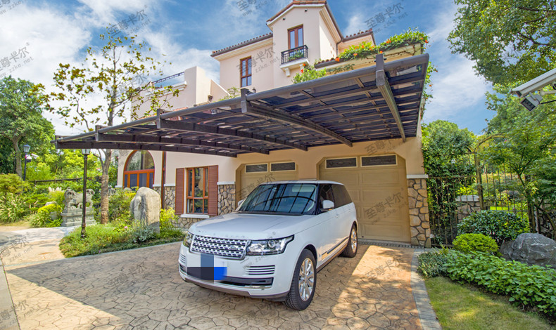 鋁合金的家用停車棚.jpg 鋁合金的家用停車棚.jpg