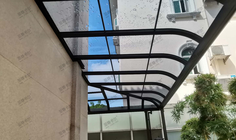 耐力板做雨棚 耐力板做雨棚