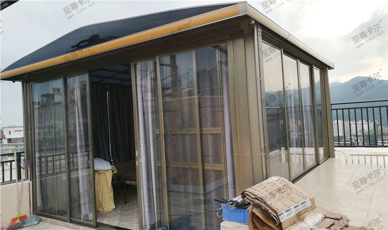 至尊卡爾耐力板雨棚.png 至尊卡爾耐力板雨棚.png