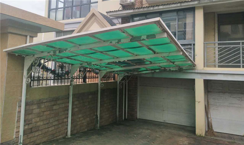 如何做到車(chē)棚的防銹