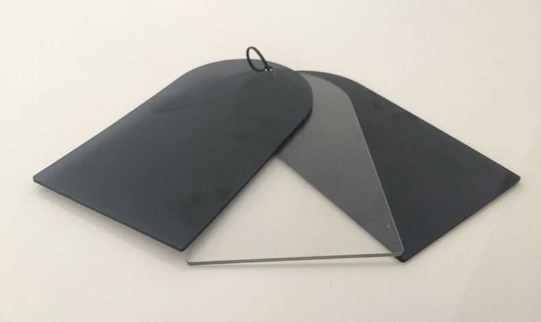 戶外汽車停車棚頂棚用什么材料好？