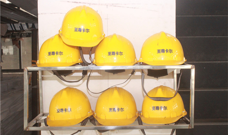 至尊卡爾車棚廠家，扒光衣服給你看