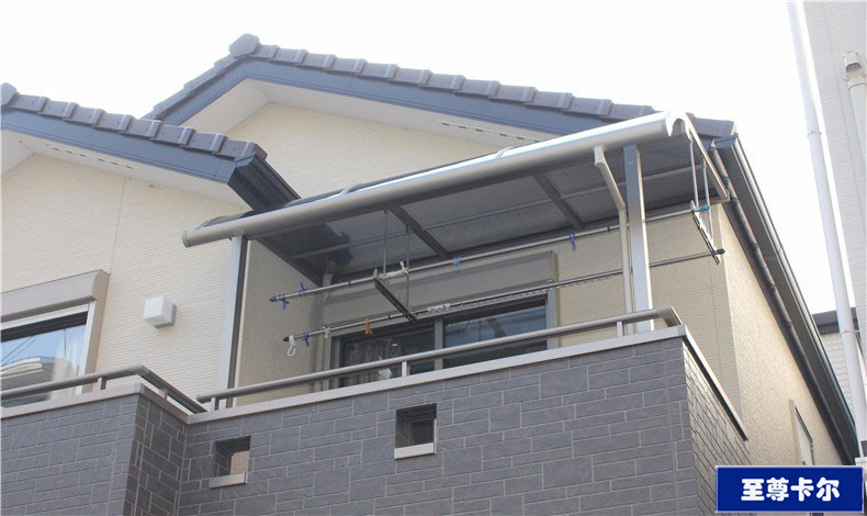 至尊卡爾告訴你：陽(yáng)臺(tái)雨棚哪種材料好