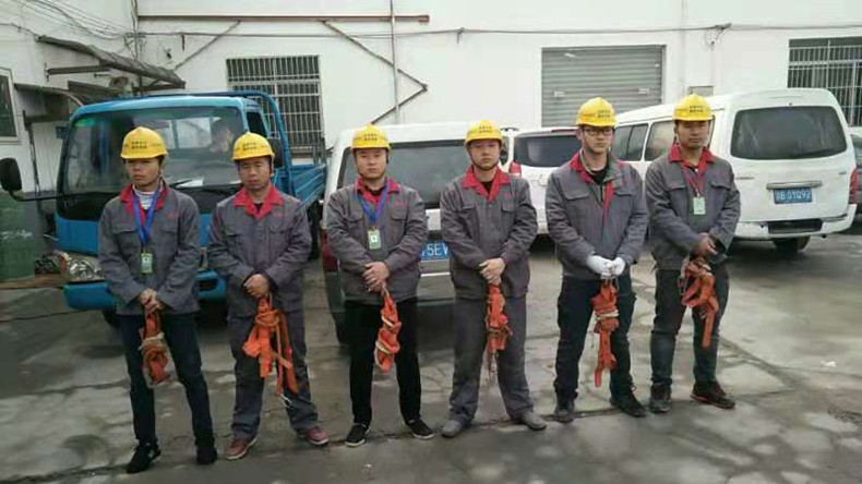 至尊卡爾：懷揣一顆紅心，以文明、規(guī)范、先進(jìn)的雨棚服務(wù)為您保駕護(hù)航