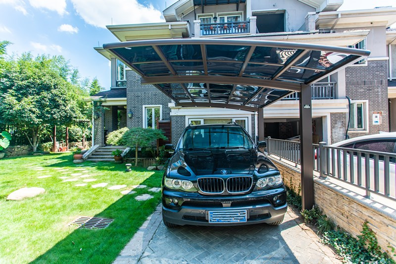 車棚廠家告訴你，選對車棚很重要