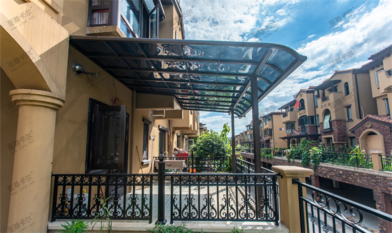 陽(yáng)臺(tái)雨棚哪種材料好,懂行的都用這種材料