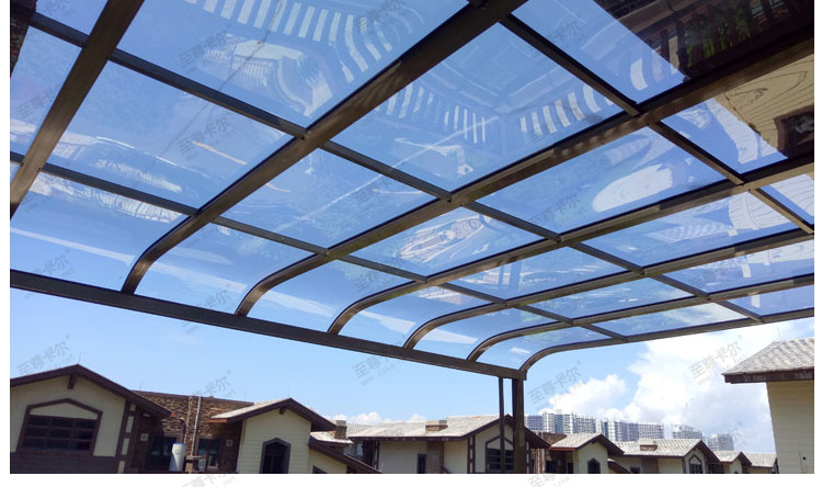 同樣是透明雨棚，為什么差別這么大？