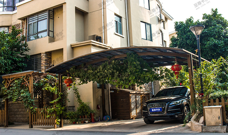 定制鋁合金車棚找哪個廠家，如何定制高質(zhì)量的車棚？