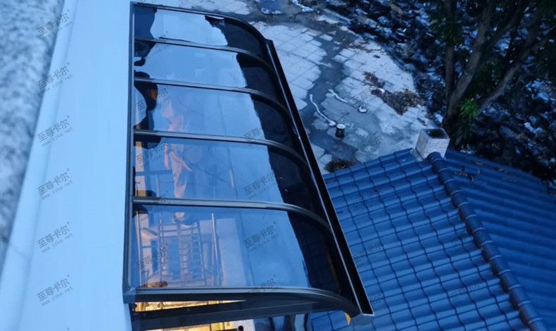 耐力板雨棚怎么選？訣竅記住不吃虧！