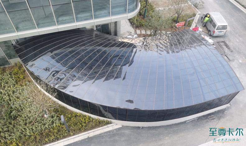 地下車庫入口雨棚效果圖？