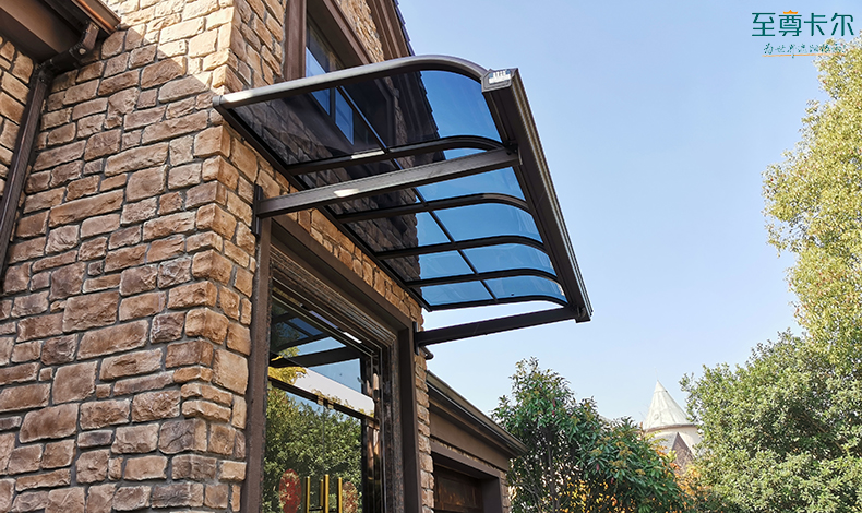 郴州做雨棚多少錢一米？家用陽臺遮陽棚雨棚？